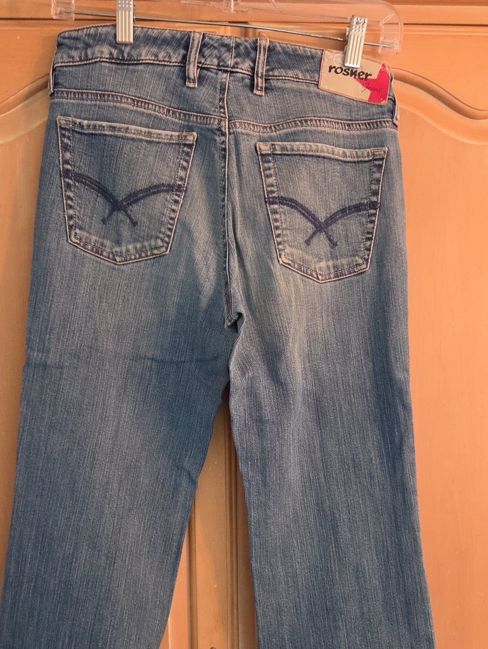 Rosner Red Star Women's Light Blue Straight-Leg Jeans